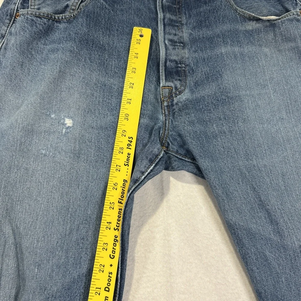 Levi's 501 Mens Denim Blue Jeans 38x32 Button Fly Straight Leg Pants Medium Wash